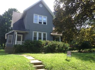 361 3rd St, Manistee, MI 49660