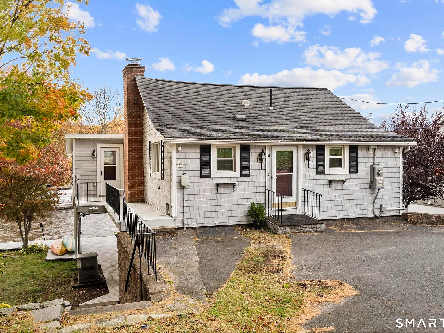 3 bed, 2.0 bath, 1418 sqft, $3,950 — Photo 4
