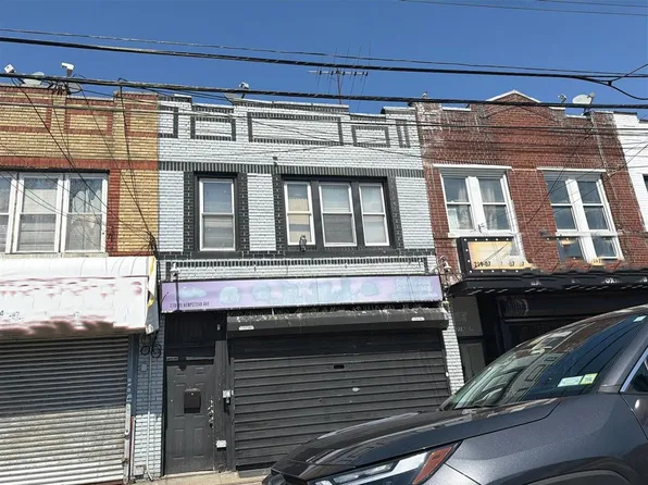 219-5 Hempstead Ave, Queens Village, NY 11429