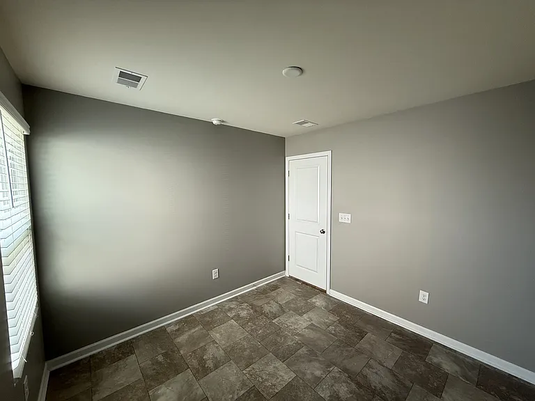 141 Butler Knoll Ct — Photo 14