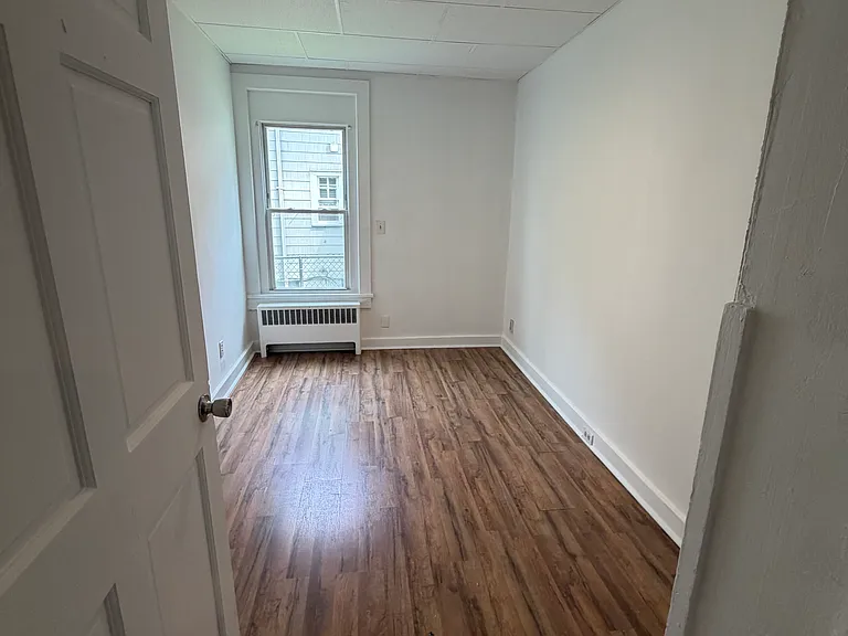 36 Prince St #1 — Photo 8