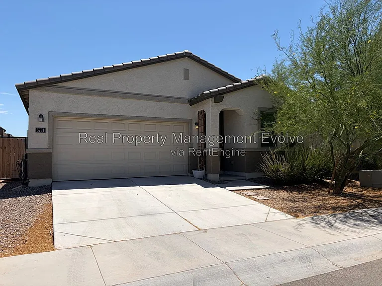 5731 W Encinas Ln — Photo 2