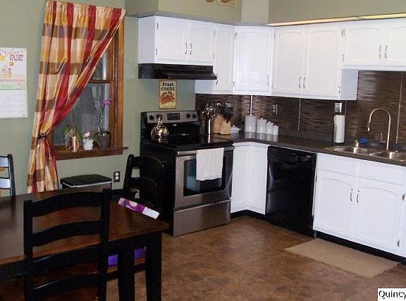 Home for Sale in Quincy, IL $89,900
