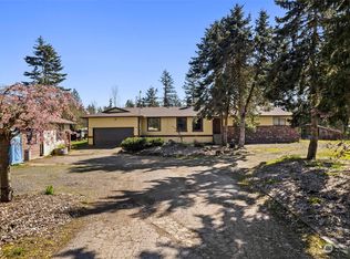 3965 Loomis Trail Rd, Blaine, WA 98230
