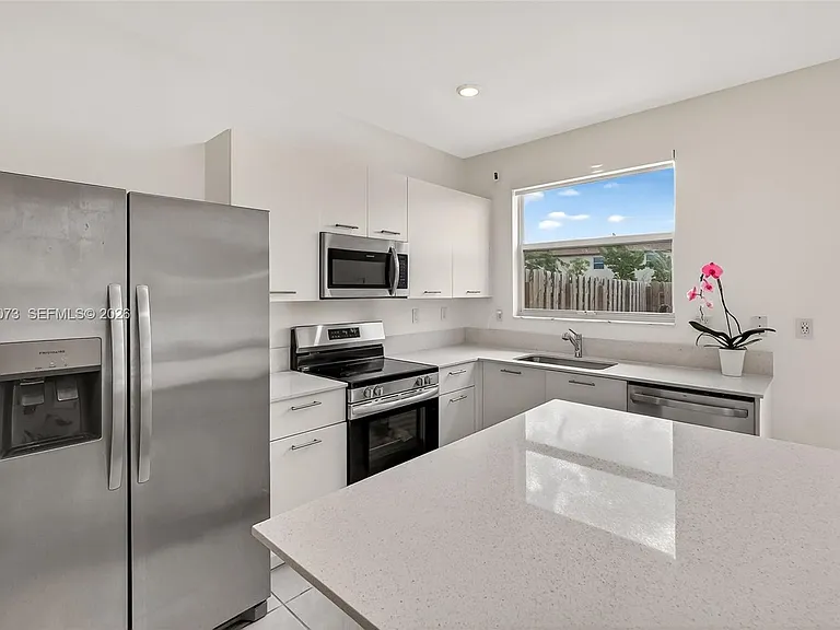 12221 NW 24th Pl — Photo 5