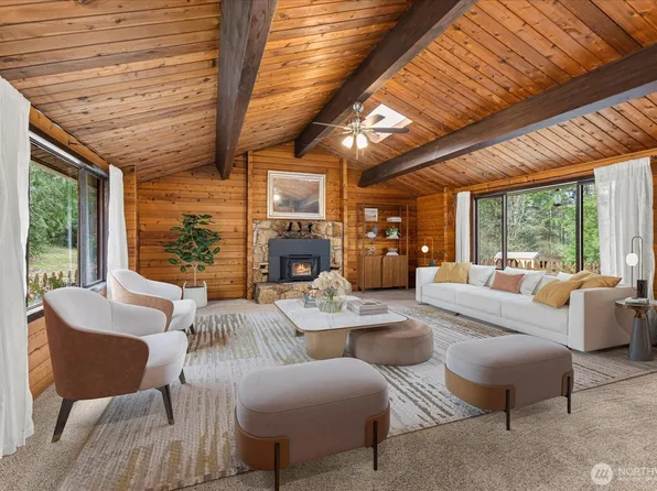 86 N Camano Ridge Road, Camano Island, WA 98282