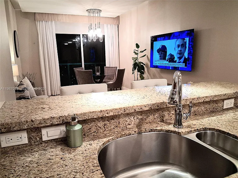 2641 N Flamingo Rd #2607N — Photo 7