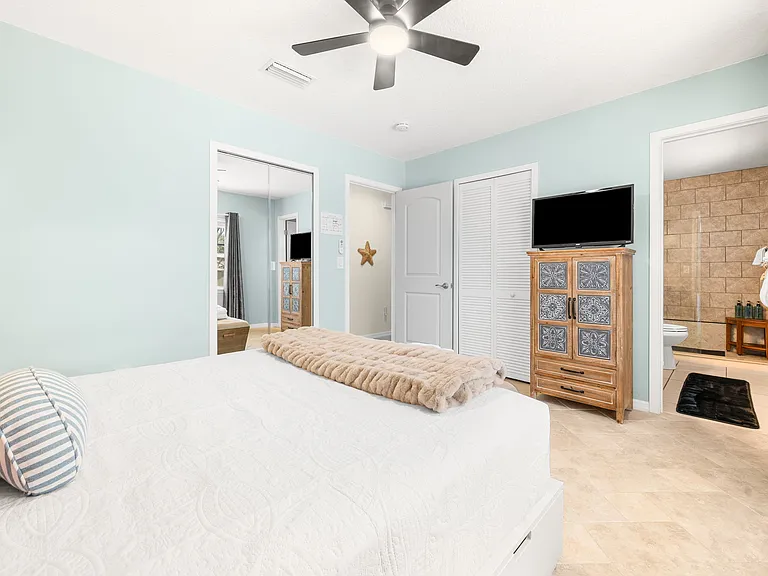 209 Alerto St — Photo 23
