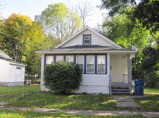 904 Trimble Ave, Kalamazoo, MI 49048