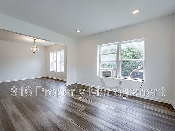 5th image of 2704 Benton Blvd APT 2S