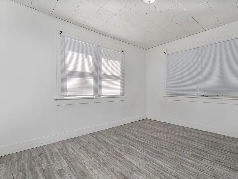 809 S Mississippi St — Photo 12
