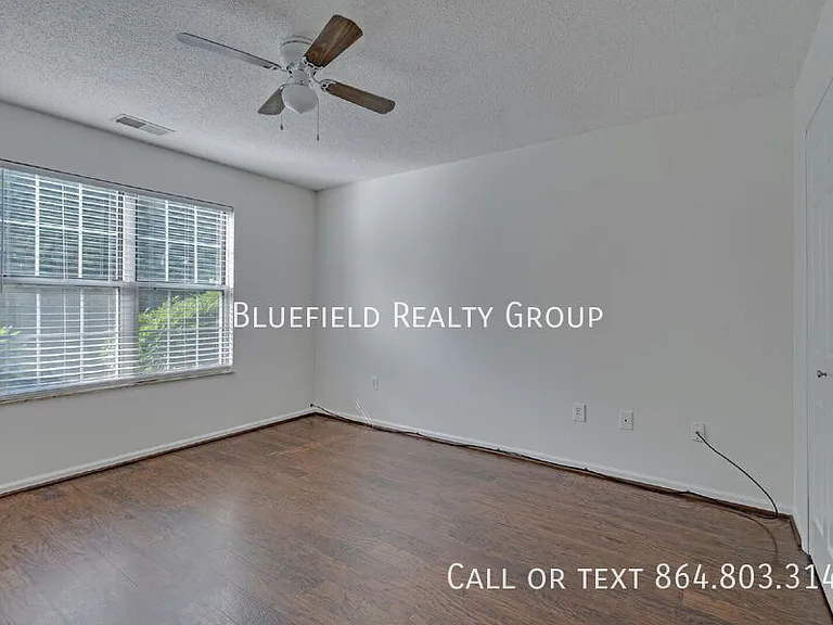 4614 Old Spartanburg Rd #15 — Photo 20