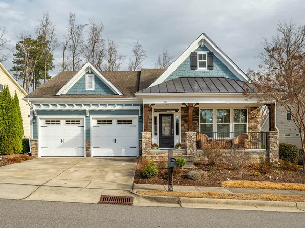 109 Wildwind Dr, Chapel Hill, NC 27516