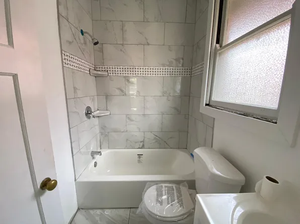 (undisclosed Address), Cincinnati, OH 45219