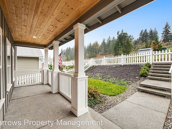 2nd image of 10 E Cedarland Ln