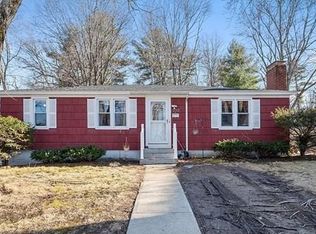 220 Wilson St, Clinton, MA 01510