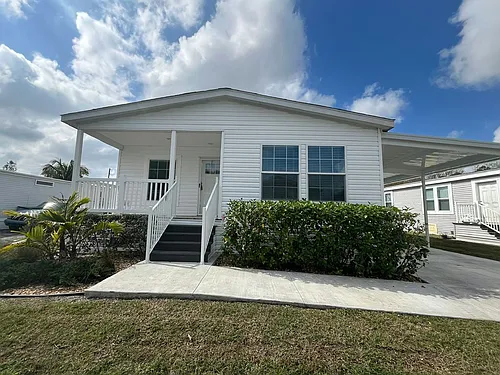 337 Eland Dr #337 Photo 1