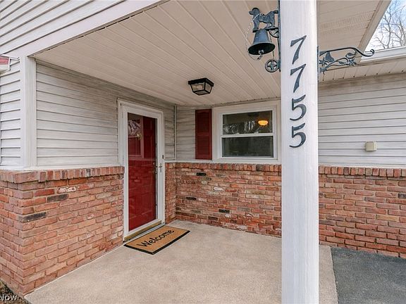 3rd image of 7755 Fairlawn Dr