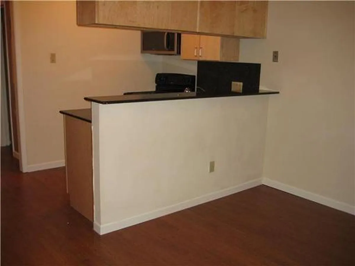 Building Photo - 2815 Rio Grande St #108