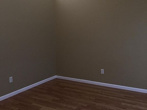 FORMAL DINING OR OFFICE