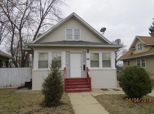 480 Ann St, Elgin, IL 60120