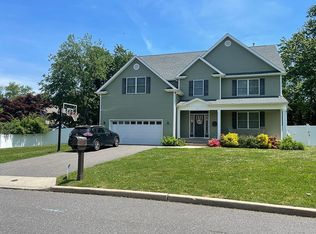 3 Hill Ct, Oceanport, NJ