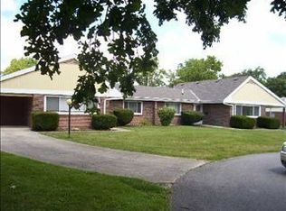 130 Garnder Ct #, Washingto C H, OH 43160