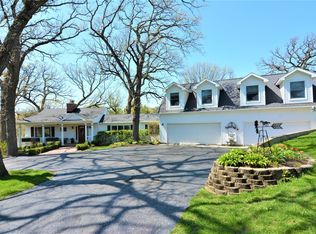 24740 W Miller Rd, Barrington, IL 60010