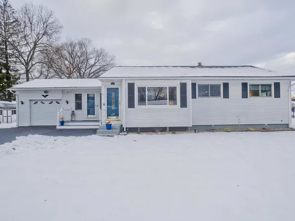 68 Hamilton St, Springfield, MA 01119