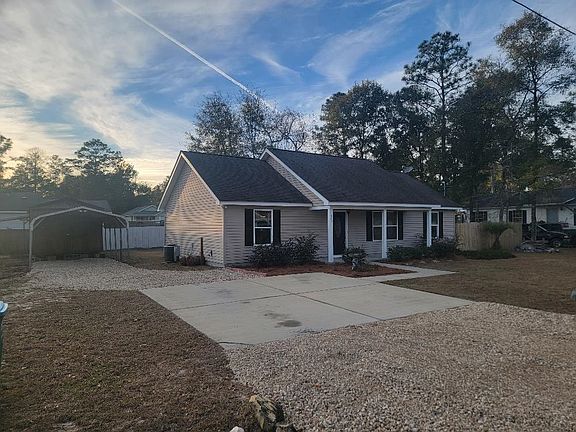 2nd image of 130 Lance Ln