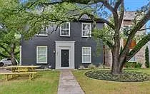 301 Ayrshire St #1