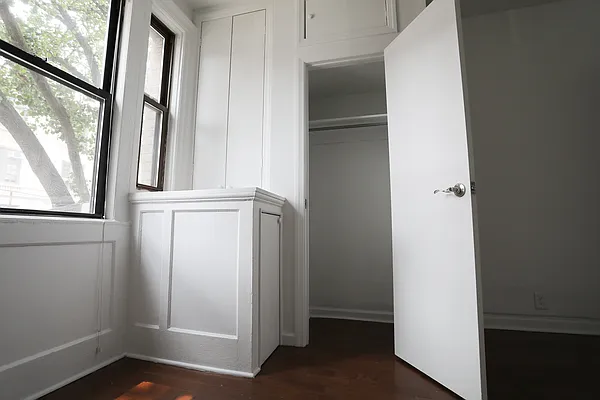 Rented by Blip LLC | media 13