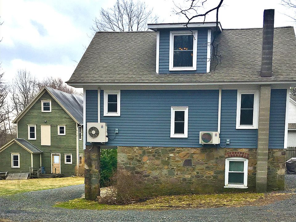 1st image of 1393/1395 Pocono Blvd