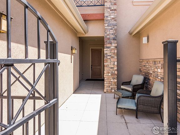 2nd image of 2756 Calmante Cir