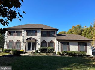 9 Shalimar Ln, Ambler, PA 19002