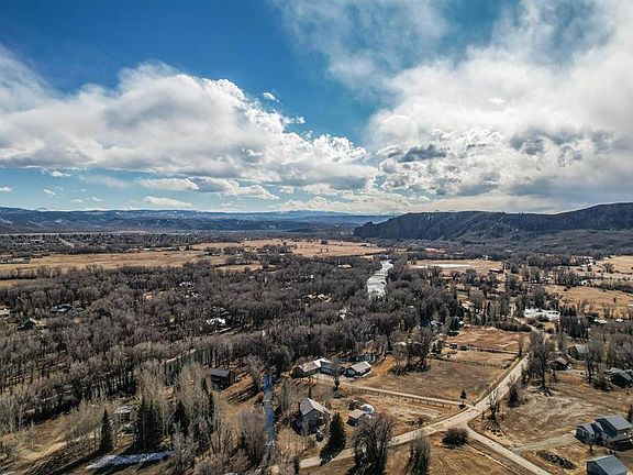 5th image of 91 Apache Road