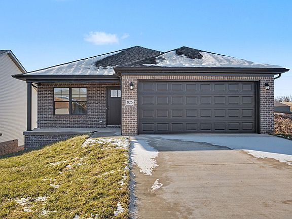 2nd image of 825 Denali Dr