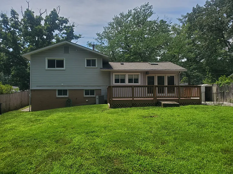 4517 Mayfield Dr — Photo 29