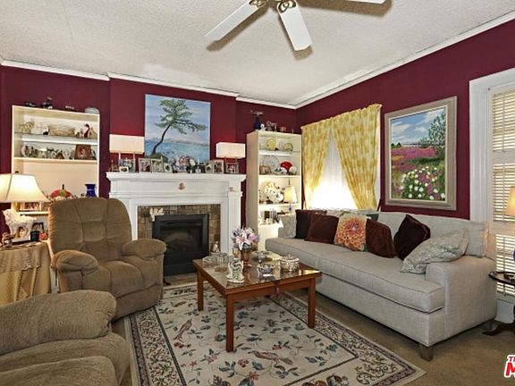 4th image of 439 N Heliotrope Dr