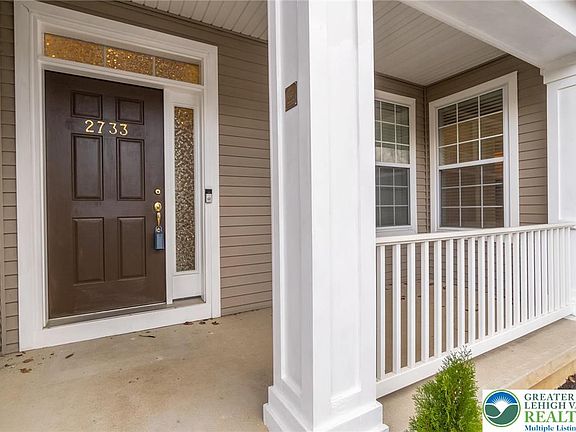 2nd image of 2733 Meadow Lane Dr