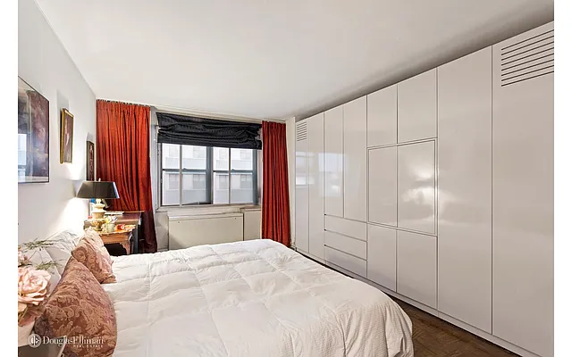 Sold by Douglas Elliman | media 4