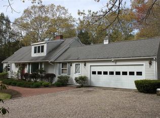 43 Cranberry Ridge Rd, Marstons Mills, MA 02648