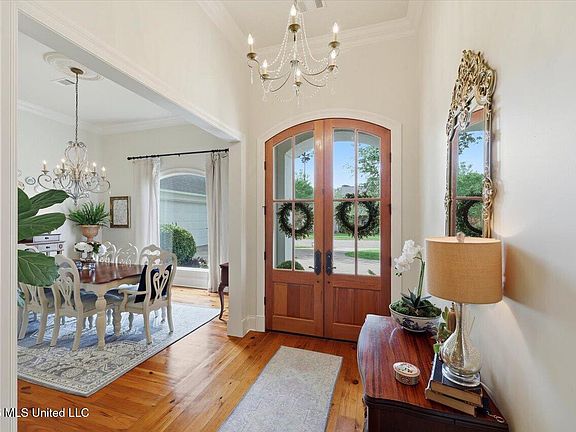 3rd image of 473 Kingsbridge Rd