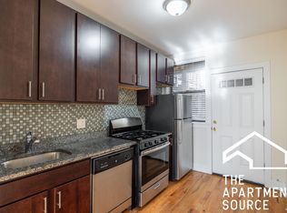 3910 N Janssen Ave #2, Chicago, IL 60613