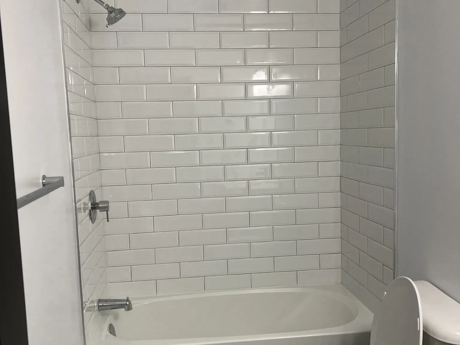 240 Water St W — Photo 2