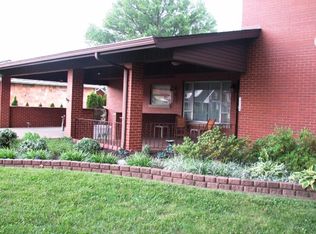 2966 Staunton Rd, Huntington, WV 25702