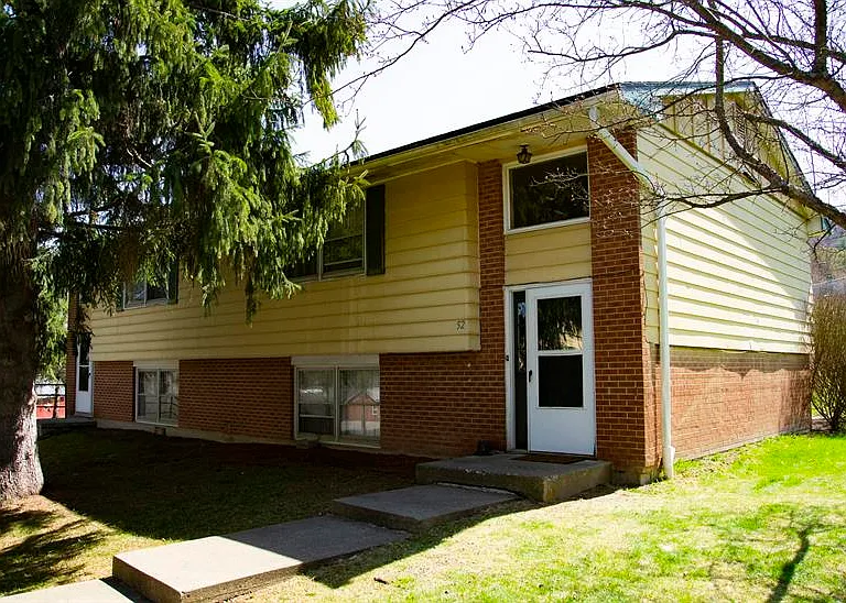 Mountain Ridge Townhouses — Photo 3