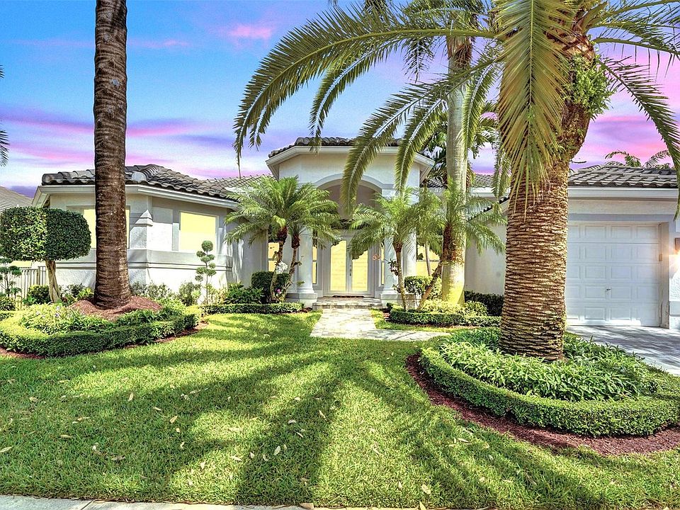 1st image of 2525 Montclaire Circle