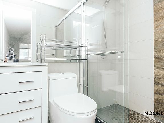 3rd image of 229 Scholes St #1