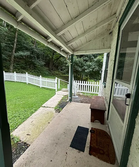 443 Dreibelbis Station Rd #443 — Photo 4
